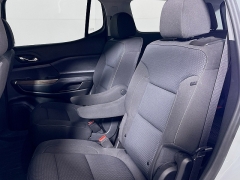 Used 2022  GMC Acadia AWD 4dr SLE at Graham Auto Mall near Mansfield, OH