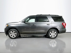 Used 2019  Ford Expedition 4d SUV 4WD XLT at Dutro Auto near Zanesville, OH