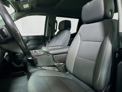 Used 2019  Chevrolet Silverado 1500 4WD Crew Cab LT at Graham Auto Mall near Mansfield, OH