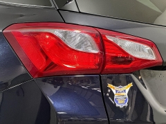 Used 2021  Chevrolet Equinox FWD 4dr LT w&sol;1LT at Dutro Auto near Zanesville&comma; OH