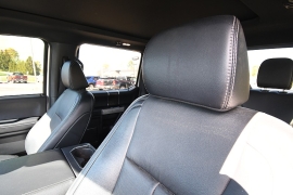 Used 2022  Ford Super Duty F-350 4WD LARIAT Crew Cab DRW 8' Box at Dutro Auto near Zanesville, OH