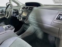Used 2012  Toyota Prius v 5d Wagon Three at Dutro Auto near Zanesville&comma; OH