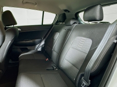 Used 2018  Kia Sportage 4d SUV FWD LX w&sol;Popular Pkg at Dutro Auto near Zanesville&comma; OH