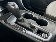 Used 2019  Chevrolet Equinox 4d SUV FWD LT w&sol;1LT at Dutro Auto near Zanesville&comma; OH