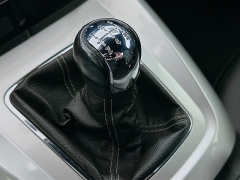 Used 2008  Saturn Sky 2d Convertible at Graham Auto Mall near Mansfield, OH