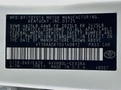 Used 2025  Toyota Camry SE at Dutro Auto near Zanesville&comma; OH