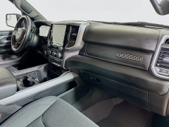 Used 2022  Ram 1500 4WD Big Horn Crew Cab 5'7" Box Lvl 2 at Dutro Auto near Zanesville&comma; OH