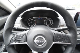 Used 2025  Nissan Altima SV FWD at Dutro Auto near Zanesville&comma; OH