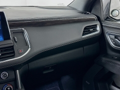 Used 2022  Chevrolet Suburban 4WD 4dr LT at Graham Auto Mall near Mansfield, OH