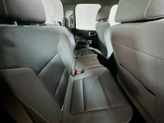 Used 2017  Chevrolet Silverado 1500 4WD Double Cab LT Z71 at Dutro Auto near Zanesville&comma; OH