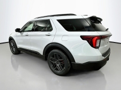 New 2027  Ford Explorer ST-Line 4WD at Graham Auto Mall near Mansfield&comma; OH