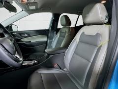 Used 2025  Chevrolet Trax FWD 4dr ACTIV at Dutro Auto near Zanesville&comma; OH