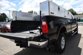 Used 2015  Ford Super Duty F-250 4WD Crew Cab XLT Longbed at Dutro Auto near Zanesville&comma; OH
