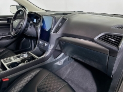 Used 2024  Ford Edge Titanium AWD at Graham Auto Mall near Mansfield, OH