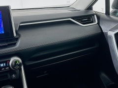 Used 2024  Toyota RAV4 XLE FWD at Graham Auto Mall near Mansfield&comma; OH