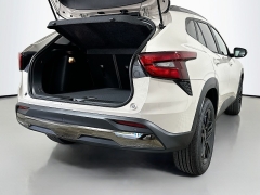 New 2026  Chevrolet Trax FWD 4dr ACTIV at Dutro Auto near Zanesville&comma; OH