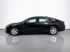 Used 2023  Chevrolet Malibu 4dr Sdn 1LT at Dutro Auto near Zanesville&comma; OH