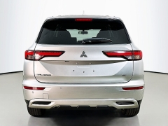 Used 2023  Mitsubishi Outlander SE FWD at Graham Auto Mall near Mansfield, OH