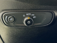 Used 2019  Chevrolet Equinox 4d SUV FWD LT w&sol;1LT at Dutro Auto near Zanesville&comma; OH