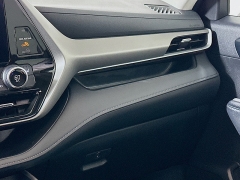 Used 2024  Toyota Highlander XLE AWD at Dutro Auto near Zanesville&comma; OH