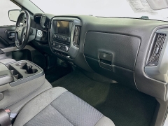 Used 2014  Chevrolet Silverado 1500 4WD Crew Cab LT at Graham Auto Mall near Mansfield&comma; OH