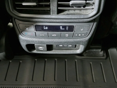 Used 2024  Honda Pilot Elite AWD at Graham Auto Mall near Mansfield&comma; OH