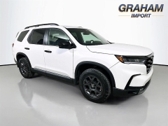 Used 2025 Honda Pilot TrailSport AWD at Graham Automall near Mansfield, OH
