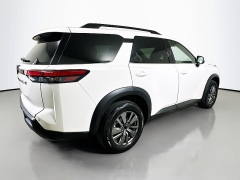 Used 2025  Nissan Pathfinder SV 2WD at Dutro Auto near Zanesville&comma; OH