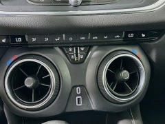 Used 2023  Chevrolet Blazer FWD 4dr LT w&sol;3LT at Dutro Auto near Zanesville&comma; OH