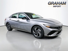 Used 2025  Hyundai Elantra SEL Sport IVT at Graham Auto Mall near Mansfield&comma; OH