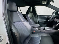 Used 2024  Toyota RAV4 Hybrid XSE AWD at Dutro Auto near Zanesville&comma; OH