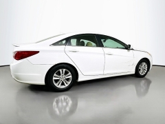 Used 2013  Hyundai Sonata 4d Sedan GLS at Dutro Auto near Zanesville, OH