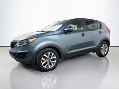 Used 2015  Kia Sportage 4d SUV FWD LX at Dutro Auto near Zanesville&comma; OH