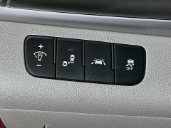 Used 2020  Hyundai Elantra 4d Sedan SEL at Dutro Auto near Zanesville, OH