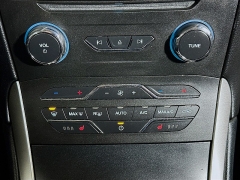 Used 2015  Ford Edge 4d SUV AWD SEL V6 at Graham Auto Mall near Mansfield&comma; OH