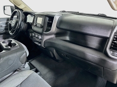 Used 2020  Ram 1500 4WD Crew Cab Big Horn at Dutro Auto near Zanesville&comma; OH