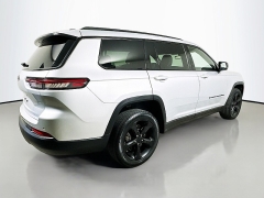 Used 2022  Jeep Grand Cherokee L Altitude 4x4 at Dutro Auto near Zanesville&comma; OH