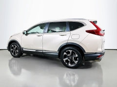 Used 2018  Honda CR-V 4d SUV AWD Touring at Graham Auto Mall near Mansfield, OH