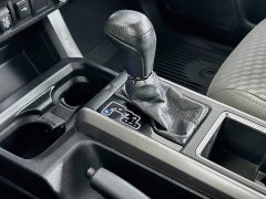Used 2021  Toyota Tacoma 4WD SR5 Double Cab 6ft Bed V6 AT at Graham Auto Mall near Mansfield&comma; OH