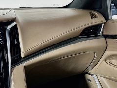 Used 2019  Cadillac Escalade 4d SUV 4WD Platinum at Graham Auto Mall near Mansfield&comma; OH
