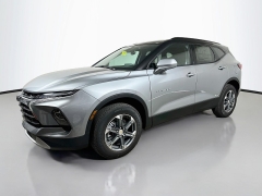 New 2026  Chevrolet Blazer AWD 4dr LT w&sol;2LT at Dutro Auto near Zanesville&comma; OH