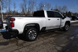 Used 2022  Chevrolet Silverado 2500HD 4WD Crew Cab 159" Custom at Dutro Auto near Zanesville&comma; OH