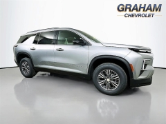 New 2026  Chevrolet Traverse AWD 4dr LT w/2LT at Graham Auto Mall near Mansfield, OH