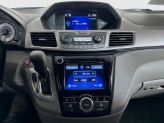Used 2016  Honda Odyssey 4d Wagon SE at Graham Auto Mall near Mansfield&comma; OH