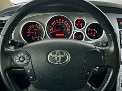 Used 2013  Toyota Sequoia 4d SUV 4WD SR5 FFV at Dutro Auto near Zanesville&comma; OH