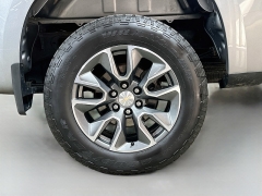 Used 2023  Chevrolet Silverado 1500 4WD Crew Cab 147" LT w&sol;2FL at Dutro Auto near Zanesville&comma; OH