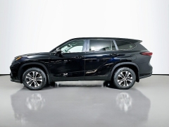 New 2026  Toyota Highlander XLE AWD at Graham Auto Mall near Mansfield&comma; OH