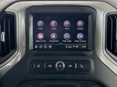 Used 2023  Chevrolet Silverado 1500 4WD Crew Cab 147" Custom Trail Boss at Graham Auto Mall near Mansfield&comma; OH