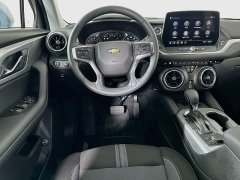 New 2026  Chevrolet Blazer AWD 4dr LT w&sol;2LT at Dutro Auto near Zanesville&comma; OH