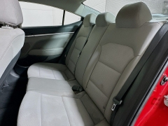 Used 2020  Hyundai Elantra 4d Sedan SEL at Dutro Auto near Zanesville, OH